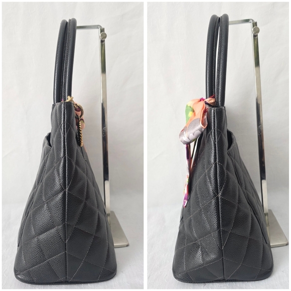 Auth Chanel CC Caviar Medallion Leather Tote - Picture 8 of 9